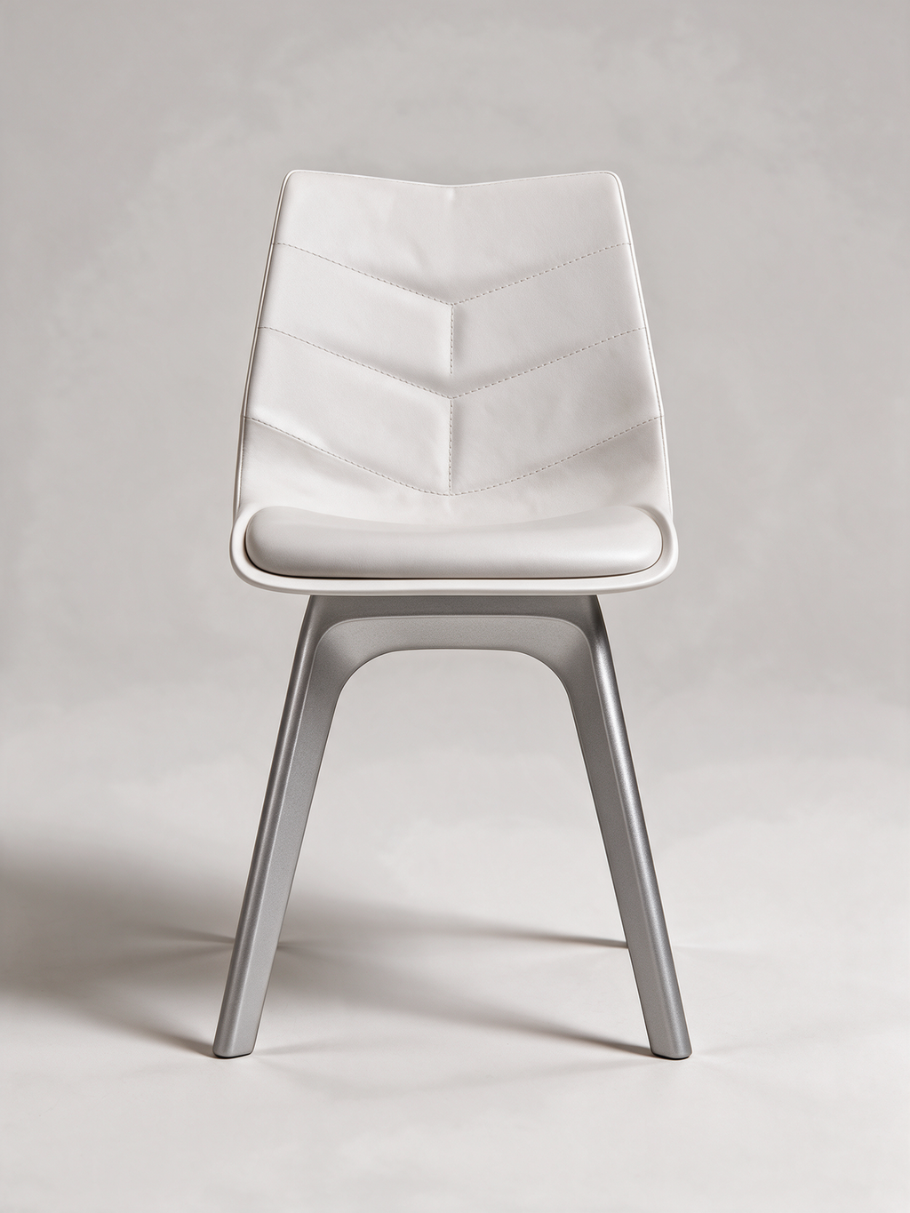 NIORA Arrow Cushion cafe chair, studio view