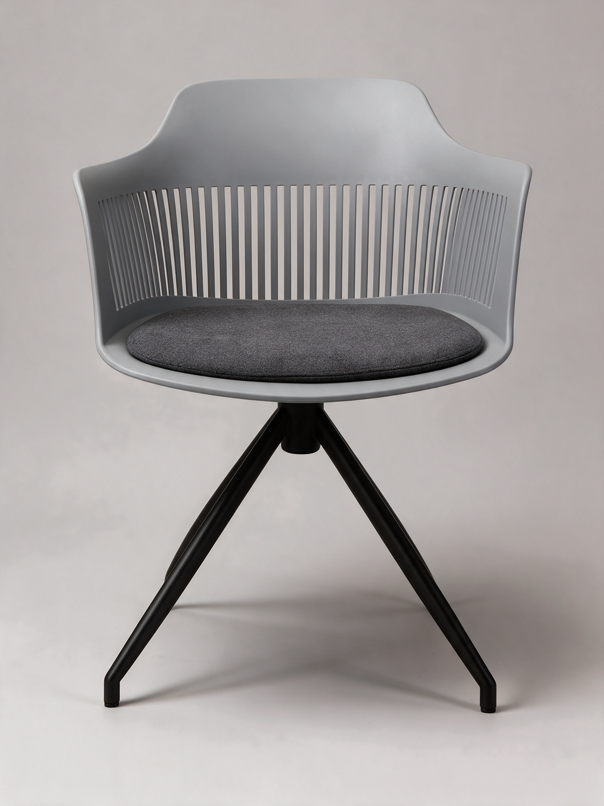 NIORA The Sip cafe chair, studio view
